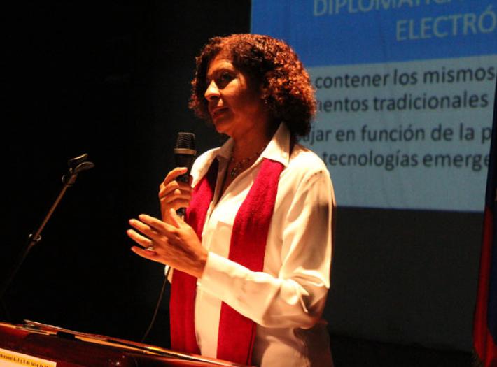2do_encuentro_el_libro_la_lectura_y_la_escritura_-_vilma_nunez1