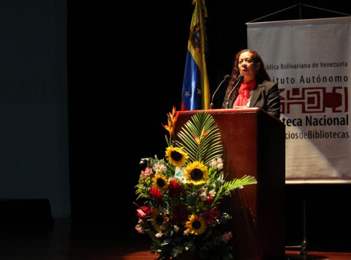 entrega_de_reconocimientos_para_empleados_de_bnv13