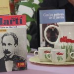 Con café literario se recuerda a José Martí en biblioteca pública del Zulia