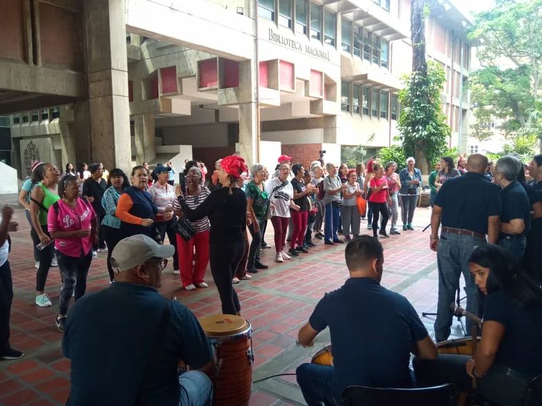 Reposta_398392961_1393849767877387_4789442165764764152_nwebp