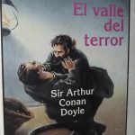 El valle del terror: Un verdadero desafío detectivesco hecho novela